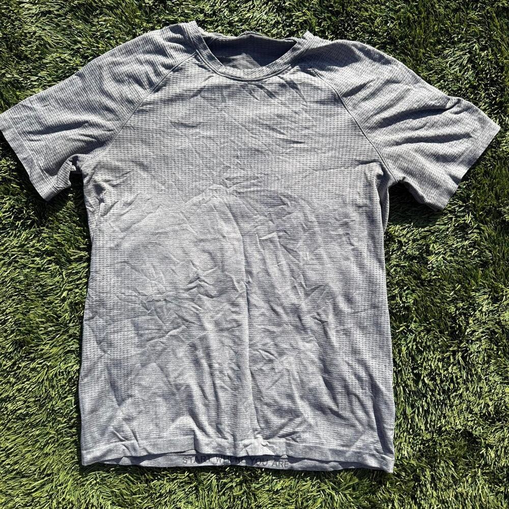 Lululemon Grey Training Gym Shirt Size L Men's